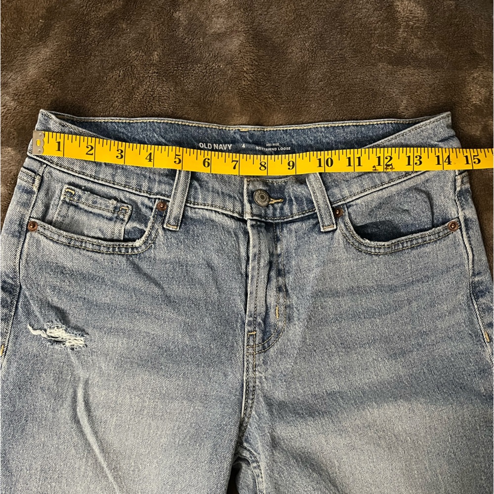 Old Navy Midrise Boyfriend Loose Jeans size 4 - Picture 5 of 13